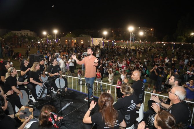 Aydın Büyükşehir Belediyesi Tekstil Park Yaz Konserleri Devam Ediyor