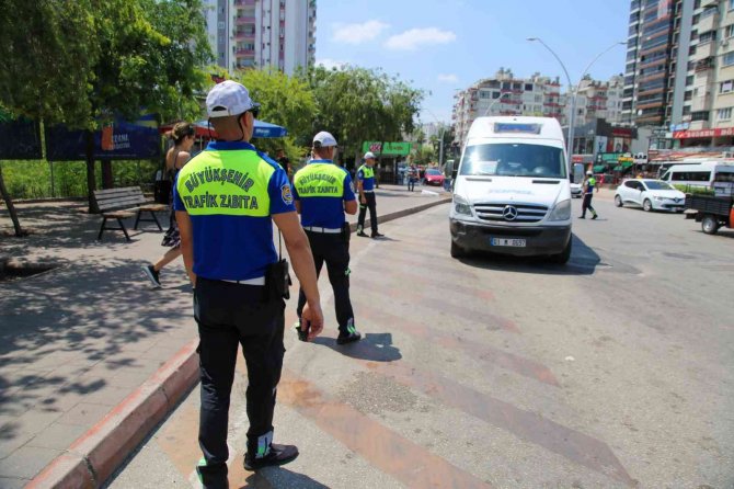 Adana’da Sıcaklar Arttı... Toplu Taşıma Araçlarında Klima Denetimi Başladı