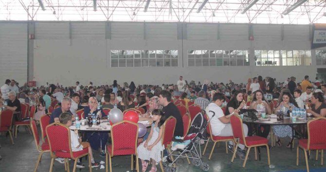 Sütcü: "Değerlerimizden Taviz Vermeyiz"