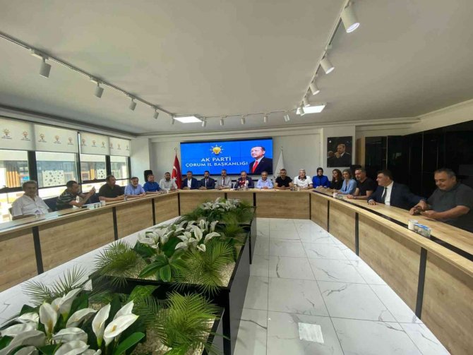 Ak Partili Milletvekili Ceylan Ve İ̇l Başkanı Ahlatcı’dan “Hızlı Tren” Açıklaması