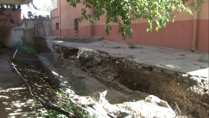 Başkent’te Sel Gitti, Açtığı Dertler Bitmedi
