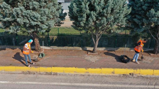 Başiskele’de Bayram Temizliği Başladı