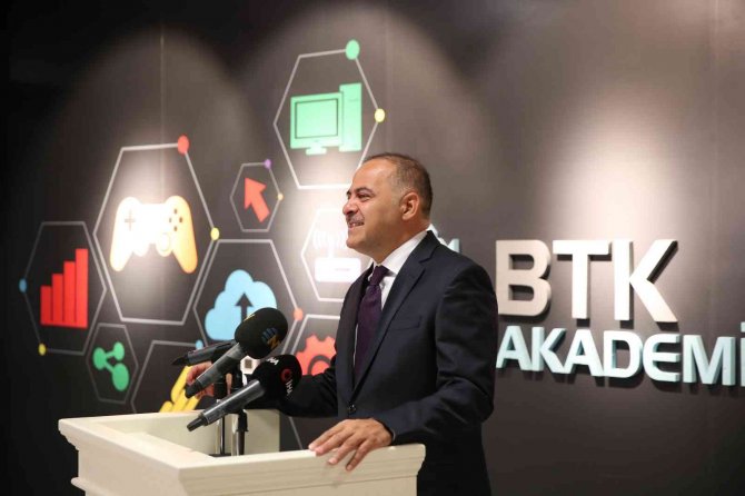 Btk Akademi Yaz Kampları Başlıyor