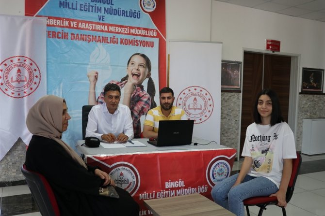 Bingöl’deki Okullarda Lgs Tercih Danışmanlık Büroları Kuruldu