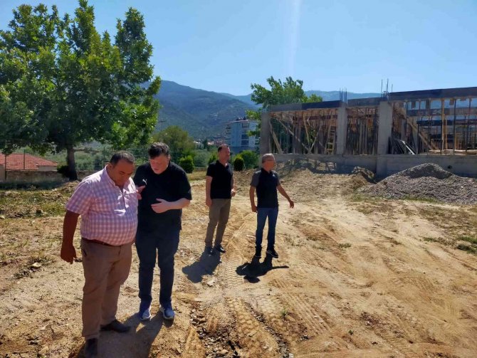 Bozdoğan’da Gençlik Merkezi Ve Yarı Olimpik Yüzme Havuzu’nda Çalışmalar Devam Ediyor