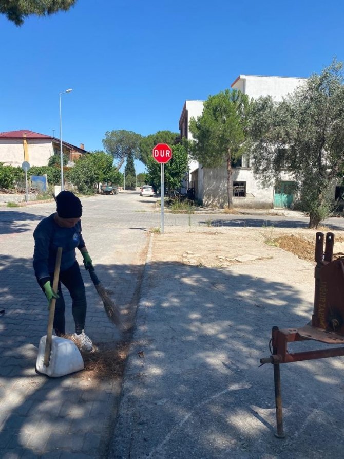 Buharkent Belediyesi Bayram Temizliğine Başladı