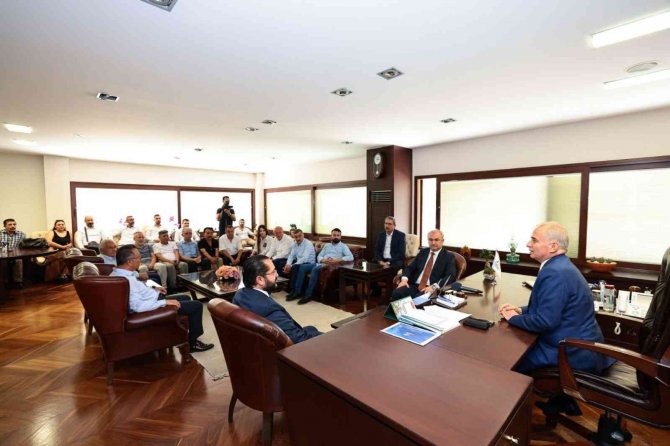 Başkan Zolan, Denizli Mhp’nin Yeni İlçe Yöneticilerini Ağırladı