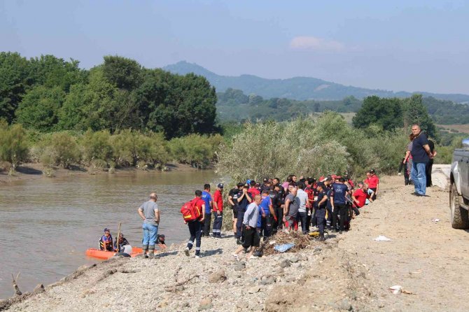 Kayıp Operatörünün Cesedi Düzce Devlet Hastanesi’ne Kaldırıldı