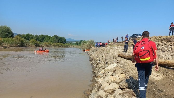 Kayıp Kepçe Operatörünün Cesedine Ulaşıldı