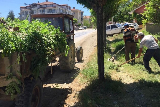 Hisarcık Belediyesi’nden Bayram Temizliği