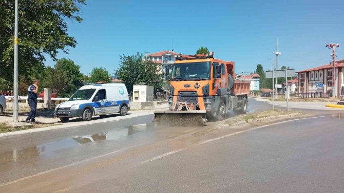 Hisarcık Belediyesi’nden Bayram Temizliği