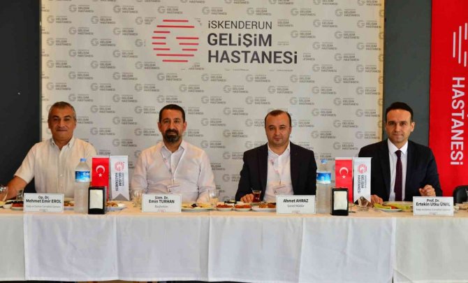 Başhekim Turhan: "Kardiyovasküler Cerrahide Birçok Başarıya İmza Attık"