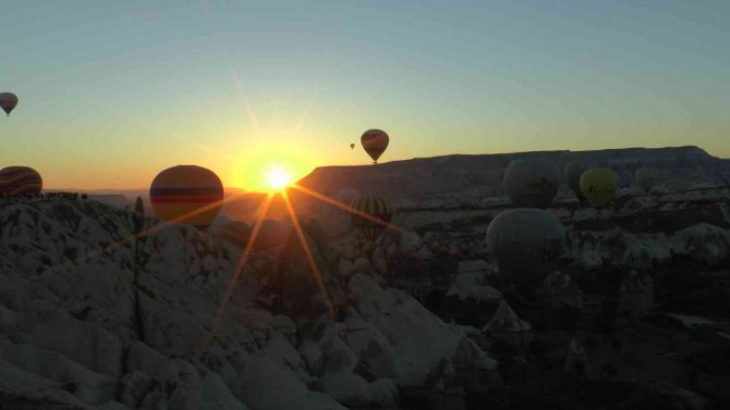 Kapadokya Bayrama Hazır