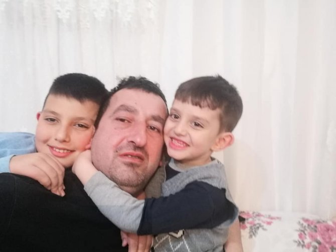 1 Yıl Önceki Selde Oğlu, Gelini Ve Torunlarını Kaybetmişti, Sel Sularının Bastığı Evinden Güçlükle Çıkabildi