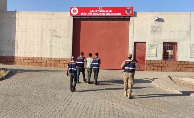 Kilis’te Sınır Hattında 2 Askeri Şehit Eden Deaş’lı Terörist Yakalandı
