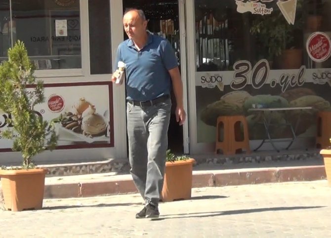 Kan Bağışında Bulunanlara Manda Sütlü Dondurma İkramı