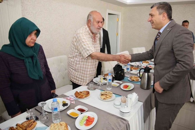 Müdür Dağdeviren Şehit Ve Gazi Ailelerini Unutmadı