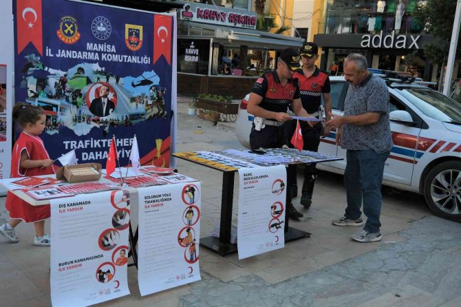 Manisa İ̇l Jandarma Komutanlığı Trafik Kazalarını En Aza İndirmek İçin Harekete Geçti