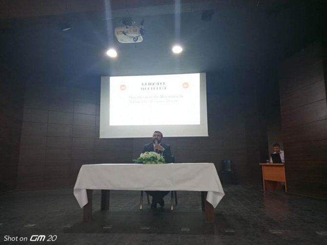 Gediz’de "Din İ̇stismarı İ̇le Mücadelede Sahih Dini Bilginin Önemi" Konulu Konferans