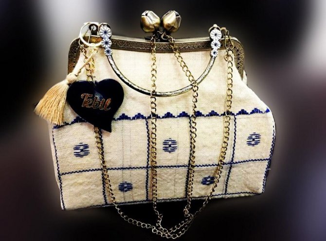 Öğrenciler Tarafından Üretilen Hediyelik Eşyalar Yoğun Talep Görüyor