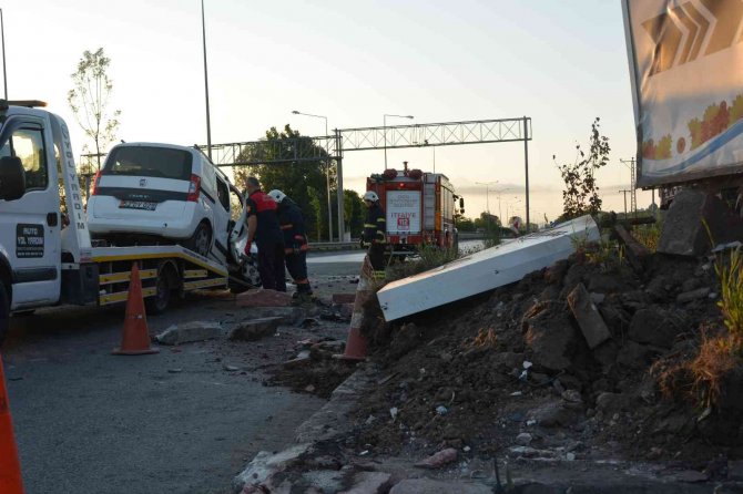 Ordu’da Hafif Ticari Araç Takla Attı: 1 Ölü, 1 Yaralı