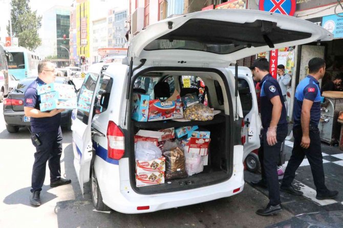 Şanlıurfa’da Son Kullanım Tarihi Geçmiş Şeker Ve Çikolata Ele Geçirildi