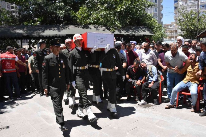 Şehit Piyade Yusuf Gürler, Memleketi Siverek’te Toprağa Verildi