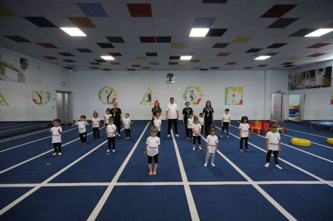 Spora Başlayan Miniklere Tematik Eğitim