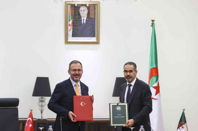 Türkiye İle Cezayir Arasında İş Birliği Protokolü İmzalandı