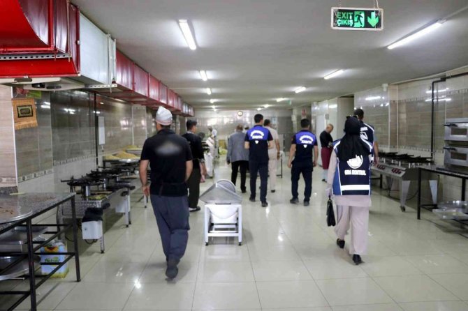 Van’da Bayram Öncesi Sıkı Denetim