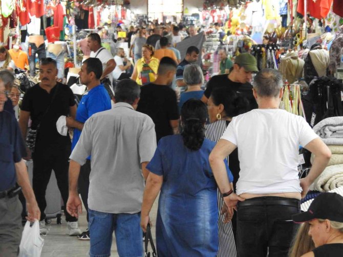 Edirne Esnafı Bulgar Ve Yunan Turist Yoğunluğunun Ardından Şimdi De Gurbetçileri Ağırlıyor