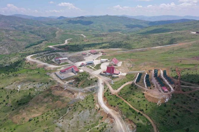 Yıldız Dağı Kayak Merkezi Yeni Sezona Hazırlanıyor