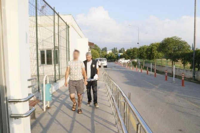 Adana’da Firarilere Operasyon: Çok Sayıda Kişi Yakalandı