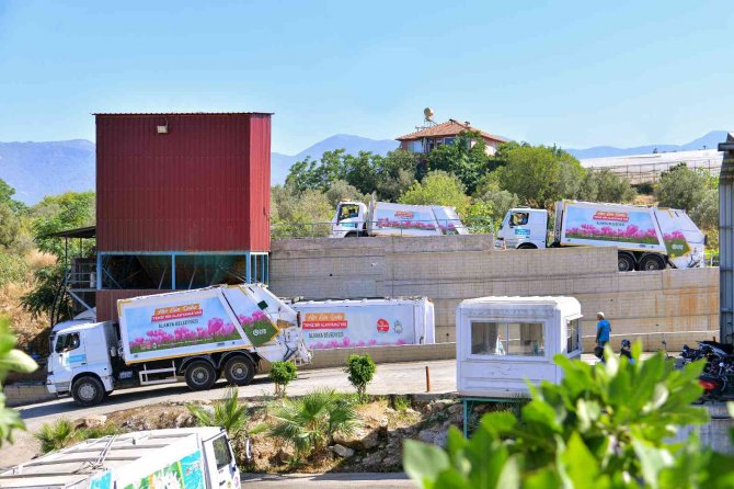 Alanya Belediyesinden “Kurban Atıklarını Poşetleyerek Çöpe Atalım” Uyarısı
