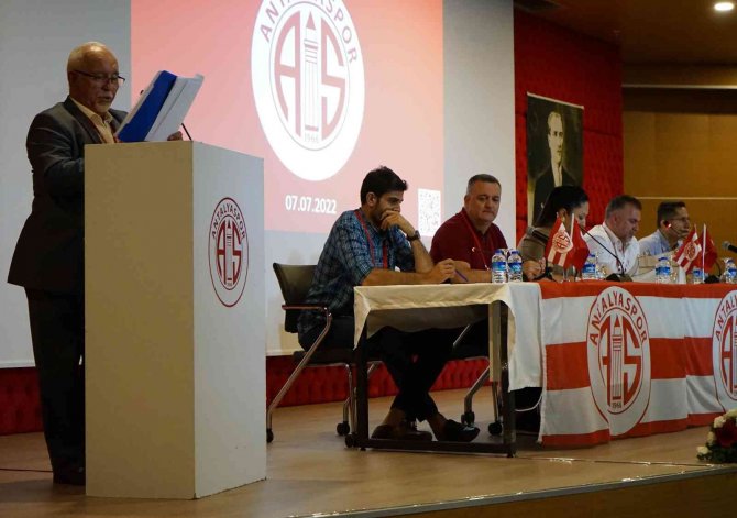 Antalyaspor Başkanı Çetin: “Gelirlerimizi Artırıyor, Maliyetlerimizi Azaltıyoruz”