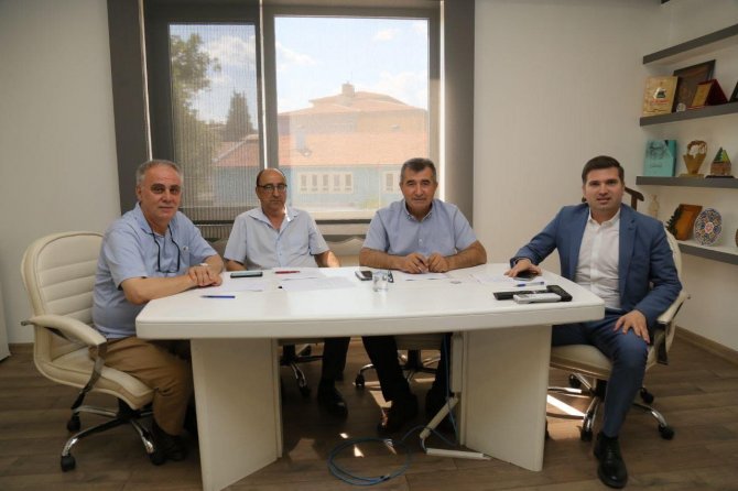 Tayfun Canlı: “Kitap Fuarımıza Bekliyoruz!”