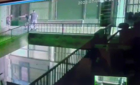 Alacak-verecek Kavgasında İşçi Patronunu Bıçaklayarak Öldürdü