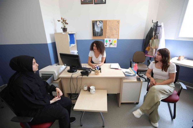 Bayraklı Belediyesi Sosyal Etkinlik Merkezinden Lgs Başarısı