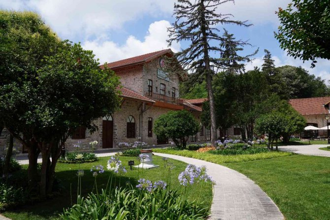 Beykoz Cam Billur Müzesi Ziyaretçilerini Ağırlıyor