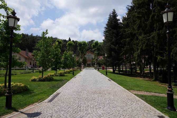 Beykoz Cam Billur Müzesi Ziyaretçilerini Ağırlıyor