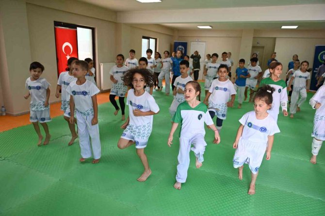 Bursa’da Tatil, Yaz Spor Okullarıyla Renkleniyor