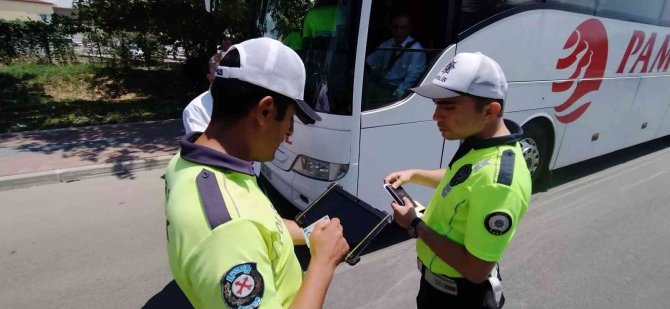 Bayram Öncesi Otobüs Terminallerinde Sıkı Denetim