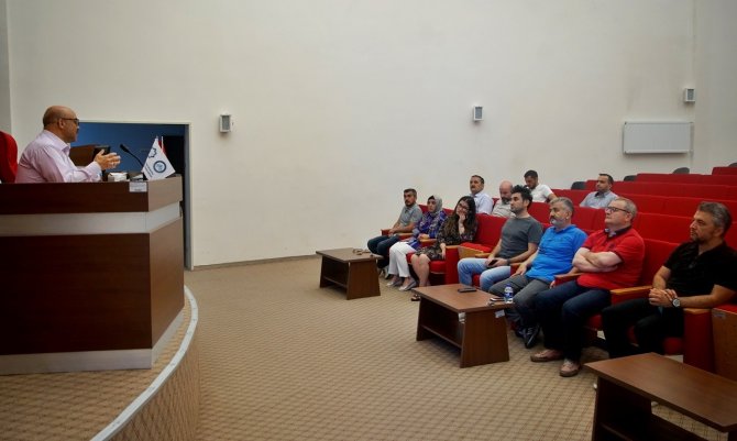 Darbeler, "Türkiye`de Darbeler Ve 15 Temmuz Darbe Girişimi Konferansı”nda Ele Alındı