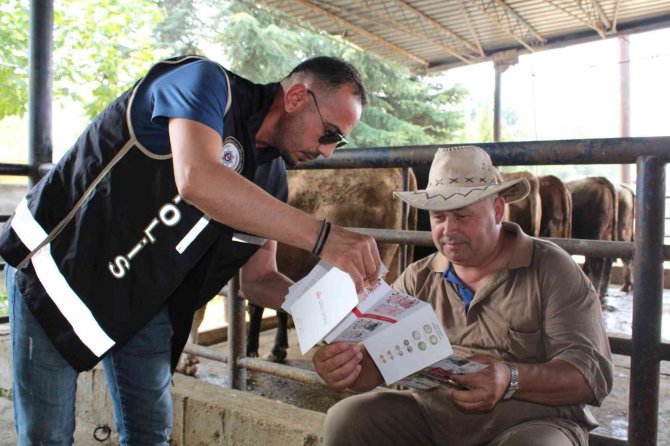 Polisten Hayvan Satıcılarına Sahte Para Uyarısı