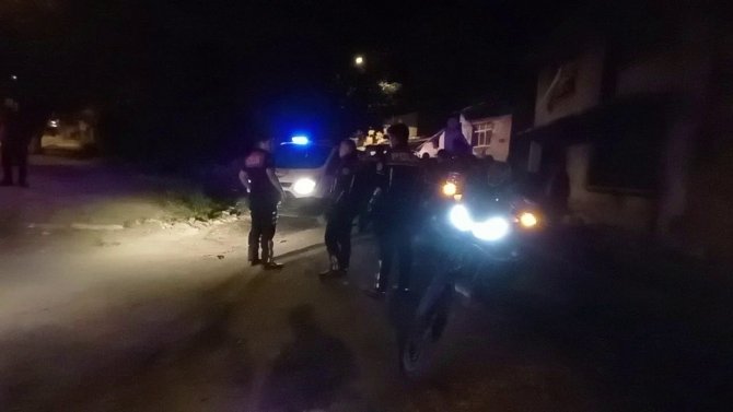Erzurum Polisinden Uyuşturucu Tacirlerine Gece Baskını: 7 Gözaltı
