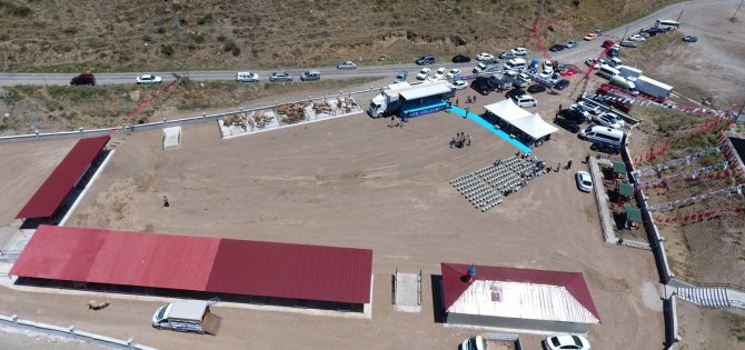 Büyükşehir’den Yeni Bir Yatırım Daha: Tortum Canlı Hayvan Pazarı Açıldı