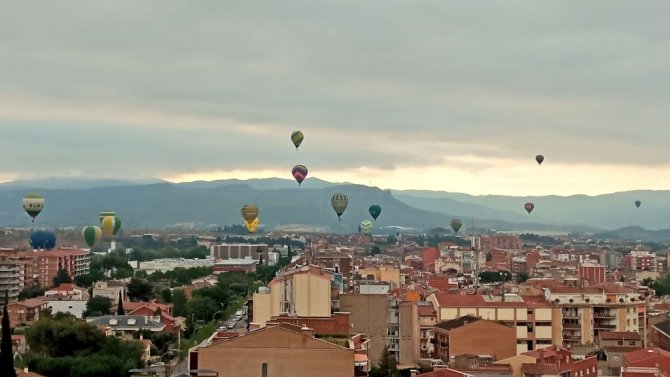 İ̇spanya’da 26’ncı Avrupa Balon Festivali Başladı