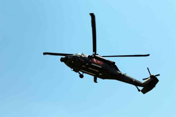 Kayseri’de Bayram Öncesinde Helikopterle Trafik Denetimi