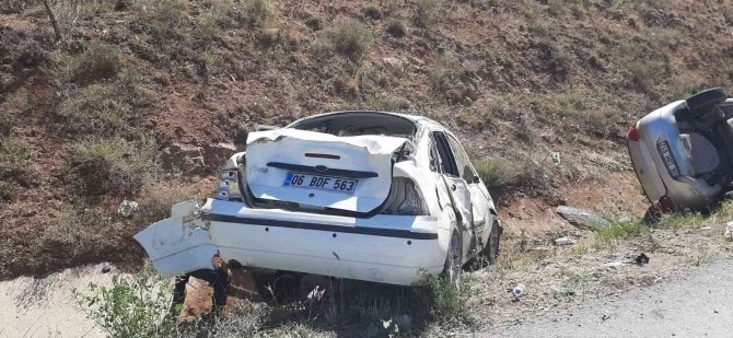 Kırıkkale’de İki Otomobil Çarpıştı: 6 Yaralı