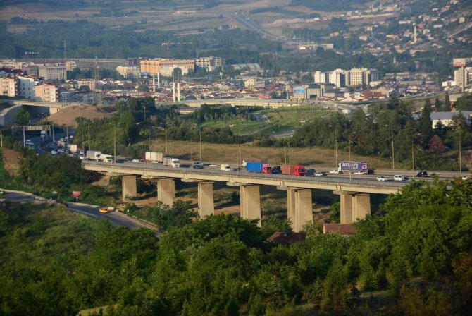 Tem’de Bayram Öncesi Trafik Akıcı